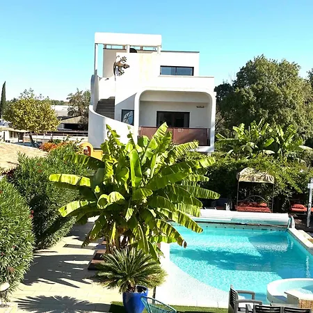 Le Patio34 3*