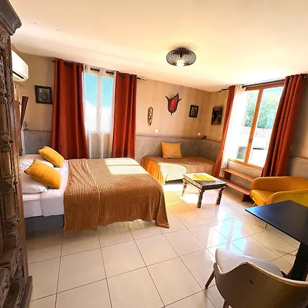 Le Patio34 Bed & Breakfast 3*