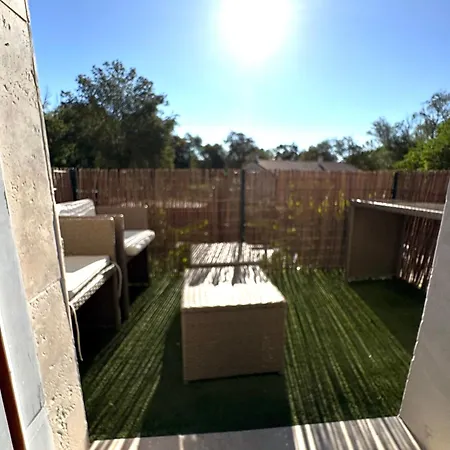 Le Patio34 Bed & Breakfast Laverune
