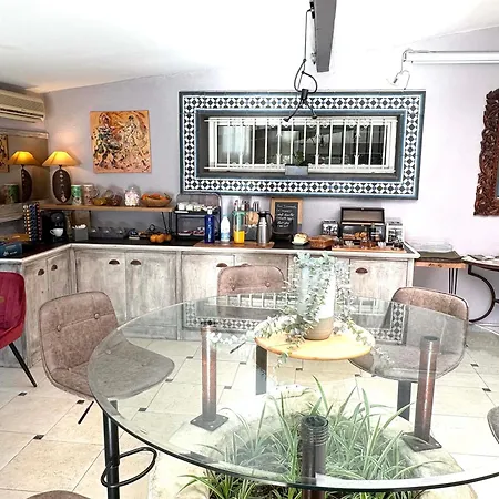 Le Patio34 Bed & Breakfast