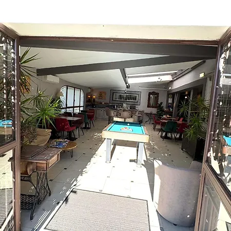 Le Patio34 Bed & Breakfast 3*