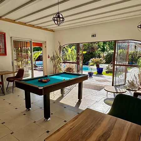 Le Patio34 Nocleg ze śniadaniem Lavérune